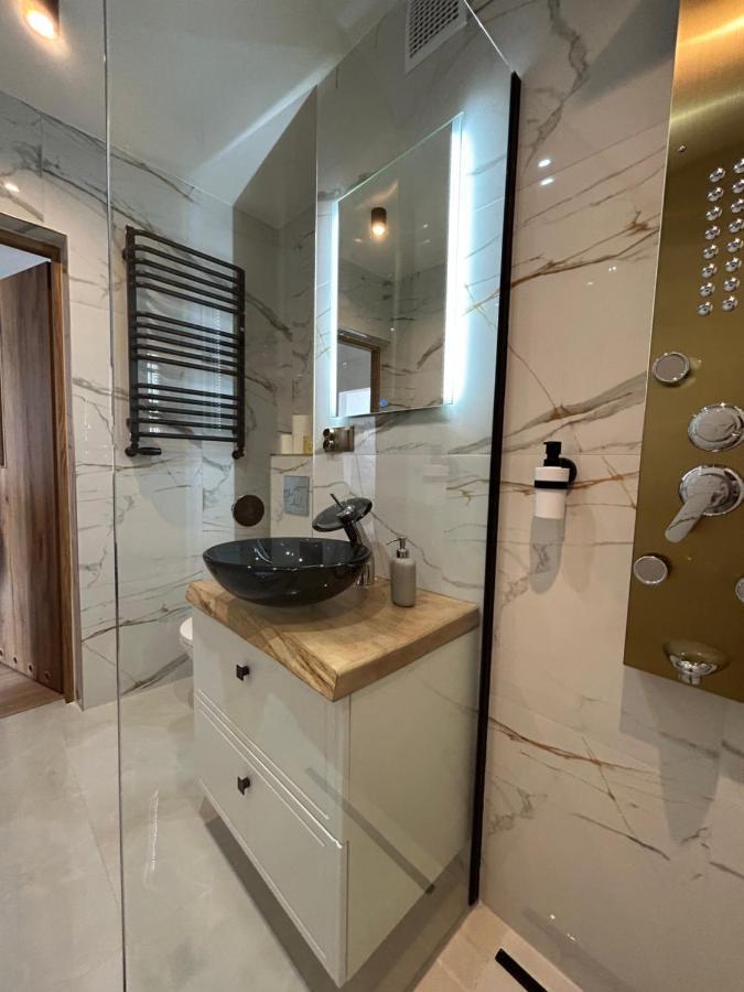 Apartament Z Widokiem Na Gdansk I Zatoke Free & Priv Parking Buitenkant foto